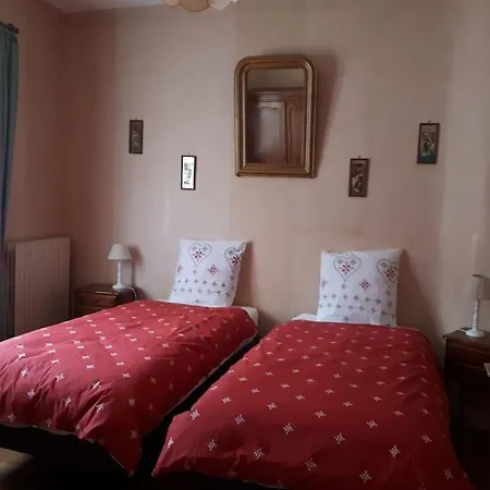 La Maison De Nestalas Дом отдыха